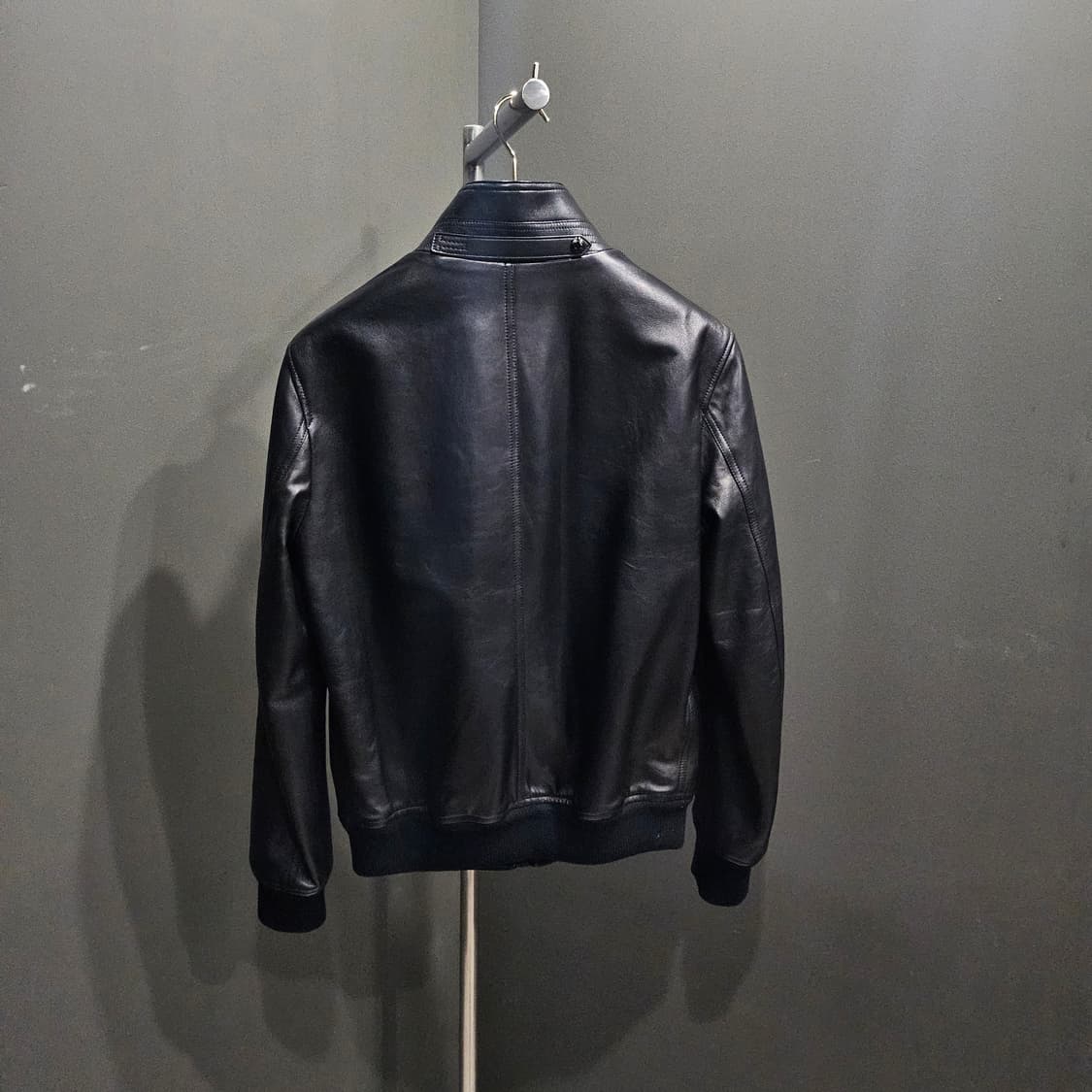 톰포드 해링턴 레더 신상 가죽자켓 상품이미지3