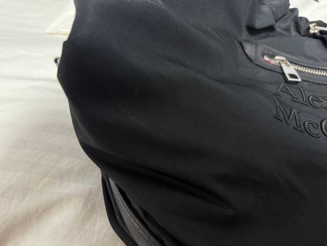 Alexander McQueen 2021 The Bundle Medium 상품이미지7