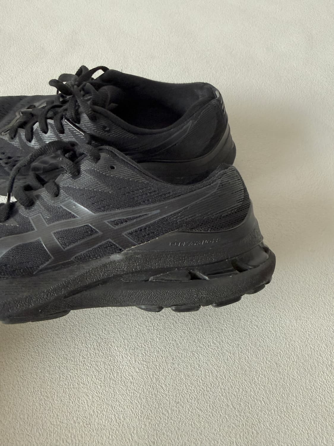 [255]아식스(asics) 젤 카야노28 블랙 상품이미지6