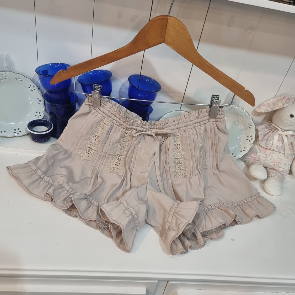 JILL STUART질스튜어트베이지 레이스 프릴 쇼츠 상품이미지3