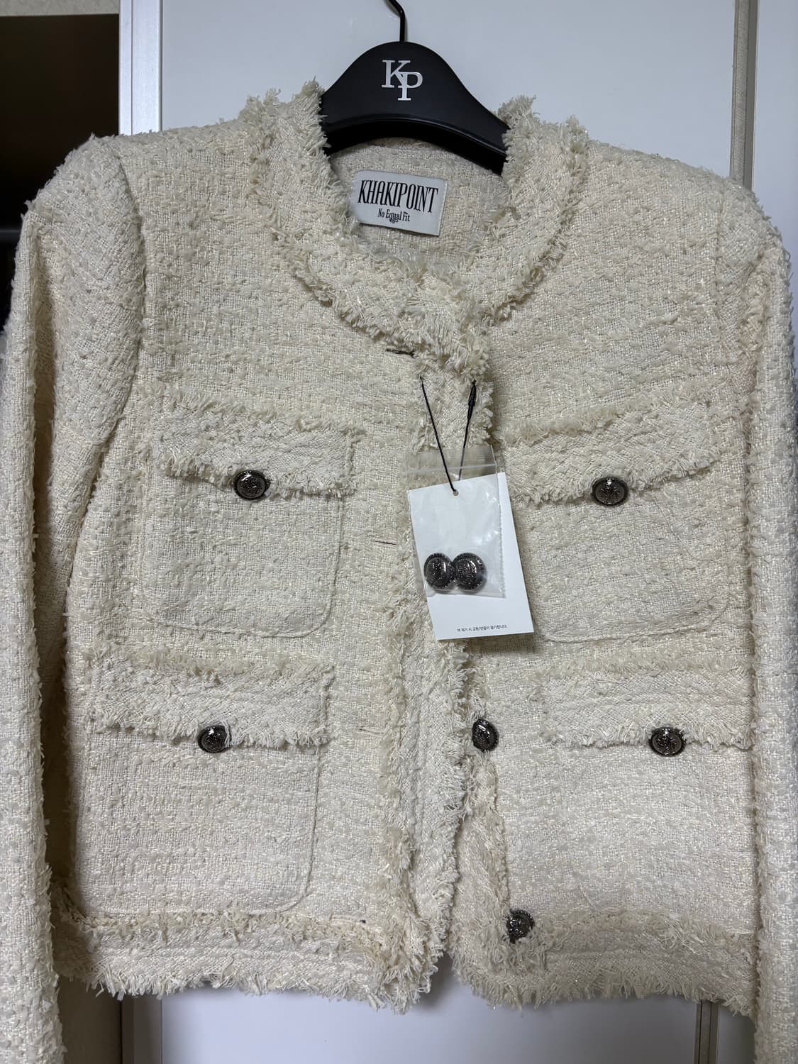 카키포인트 크롭 트위드 자켓 화이트 상품이미지5