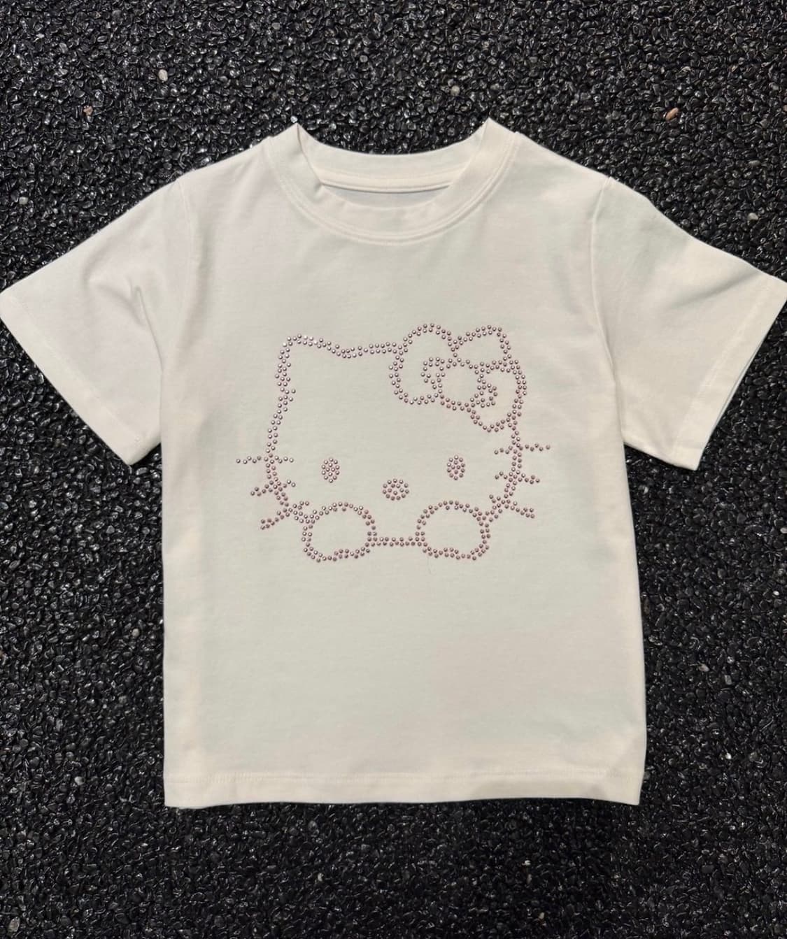 키티 y2k 스타일 큐빅 크롭티 상품이미지4