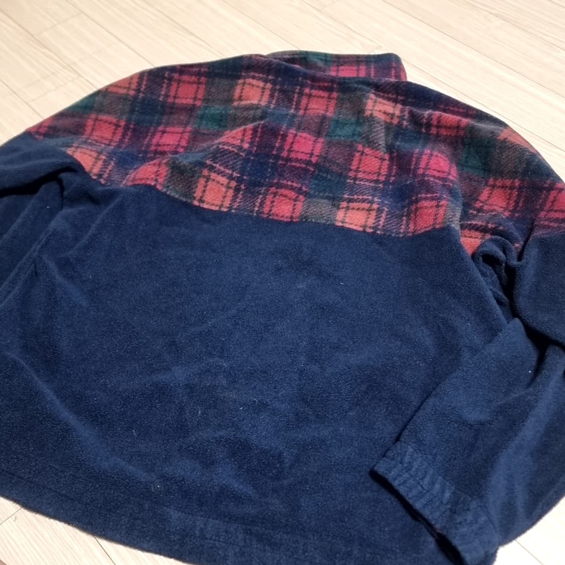 80년대 이태리제 FILA 필라 네이비 체크 플리스(105-110) 상품이미지6