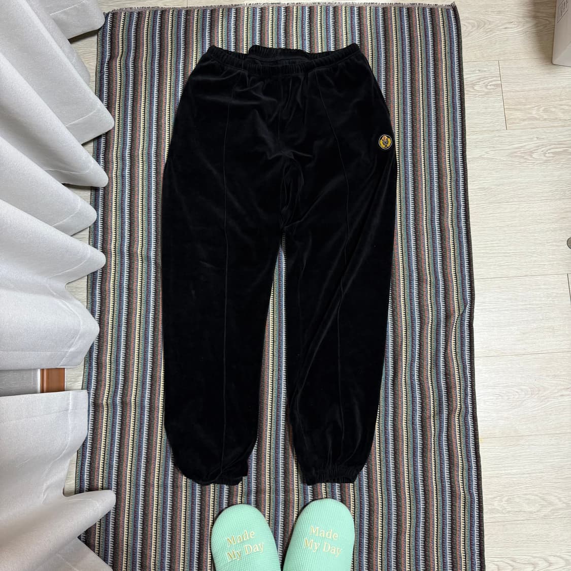 헤리티지플로스 벨벳 조거팬츠 상품이미지1