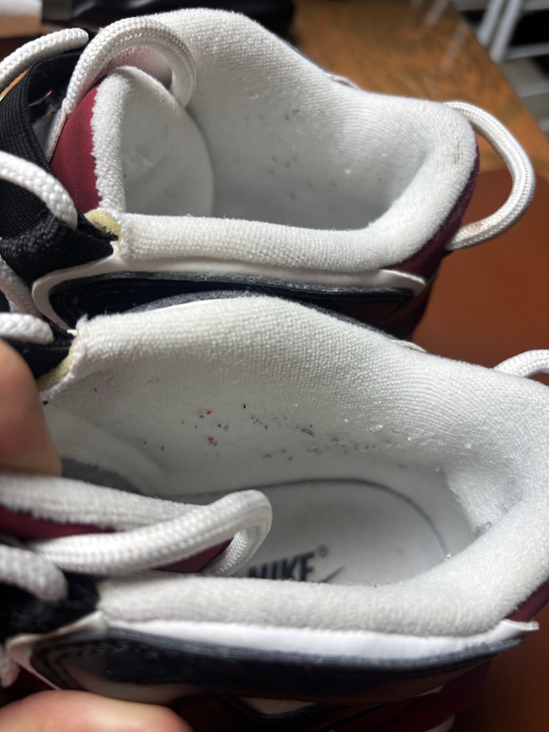 나이키 업템포 크리스마스  상품이미지3