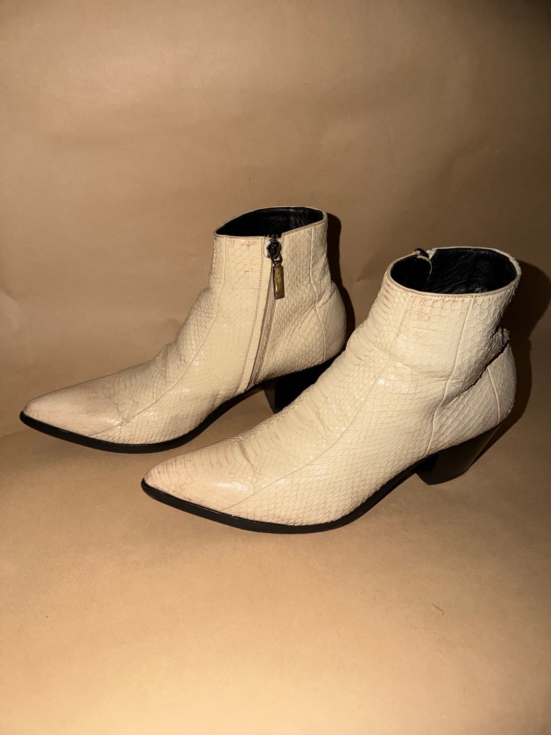 생로랑 Finn 60mm 파이톤 쿠반힐 부츠 상품이미지7