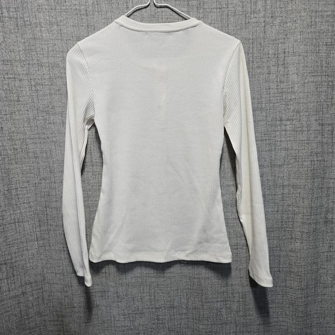 게스 흰색 골지 긴팔티  상품이미지2