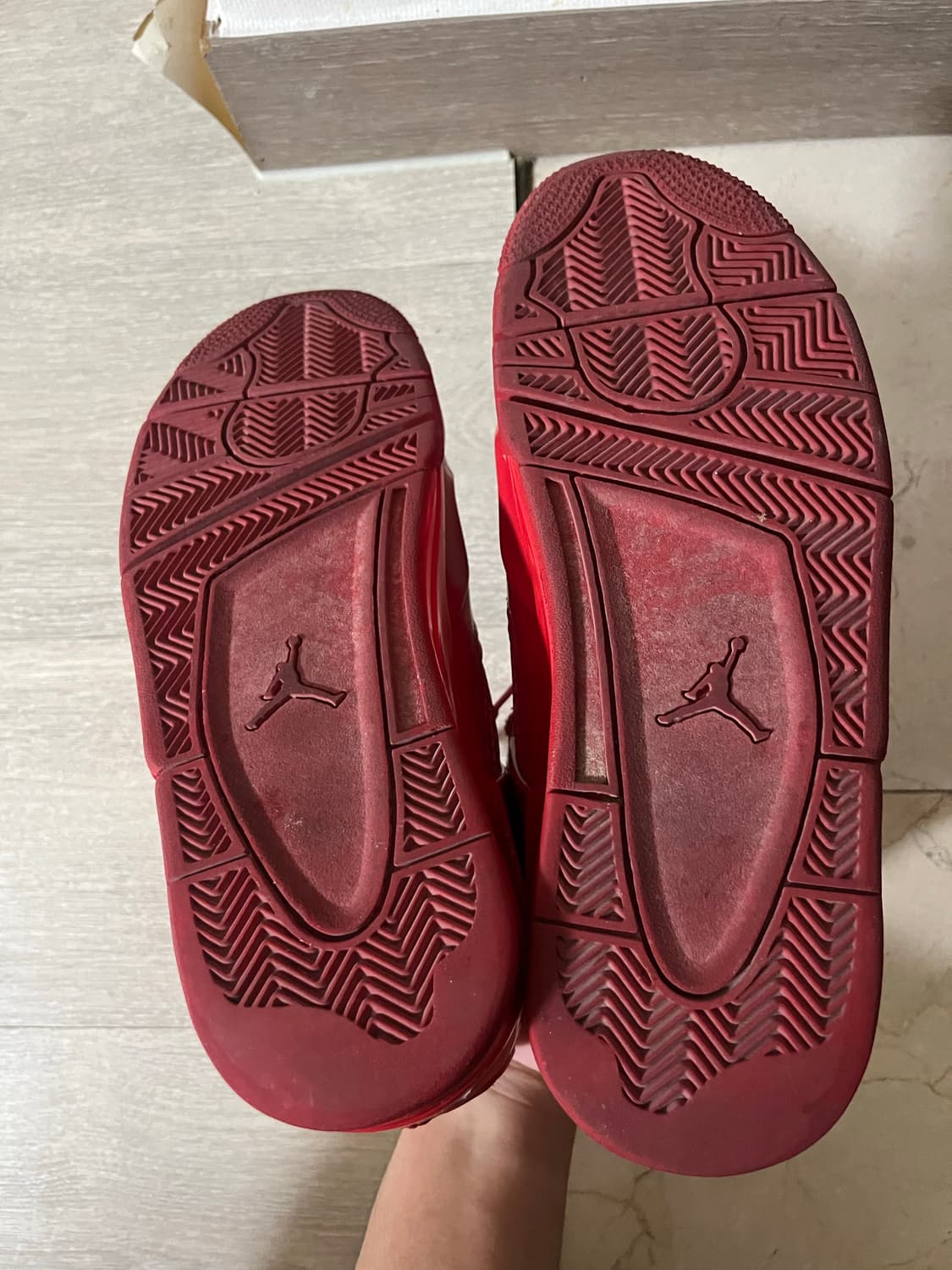 조던 4 유니버시티 레드 275 상품이미지7