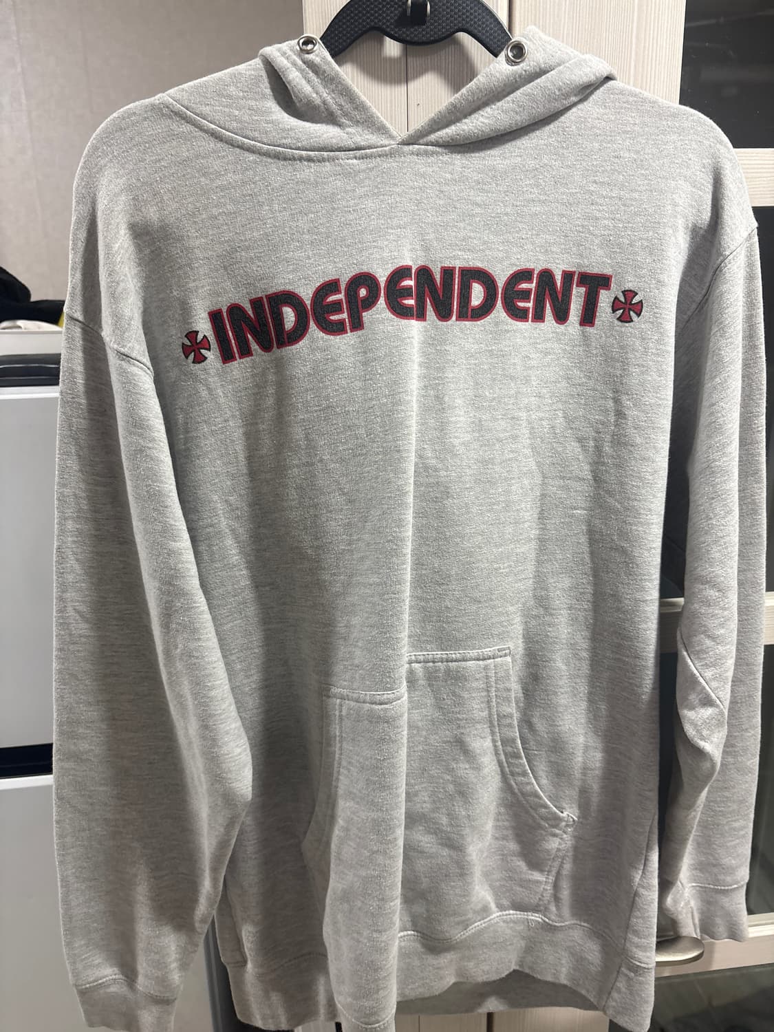 인디펜던트 트럭컴퍼니 후드 그레이 L 상품이미지1
