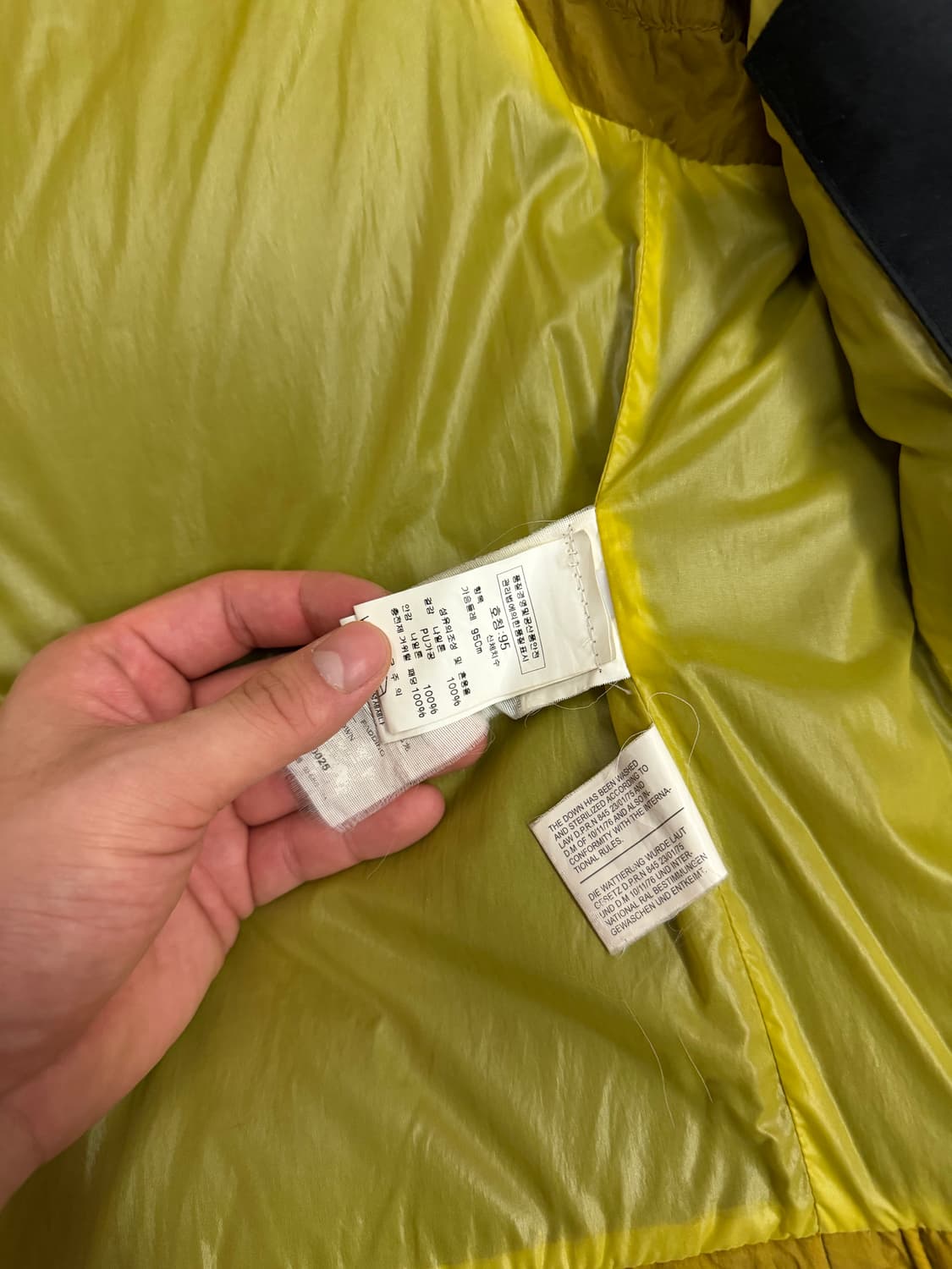 스톤아일랜드 08A/W Opaque 엘로우 패딩 베스트 자켓 상품이미지4