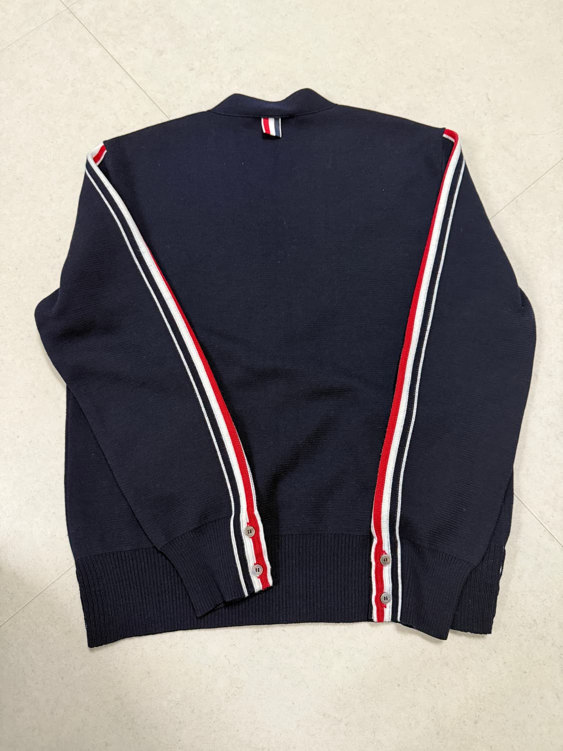 톰브라운가디건(사이드인타르시아) 상품이미지4