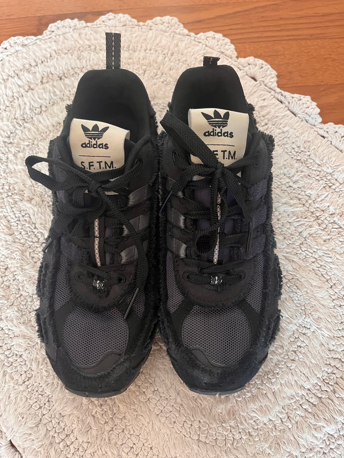 아디다스 송포더뮤트 쉐도우터프 코어블랙 255 상품이미지1