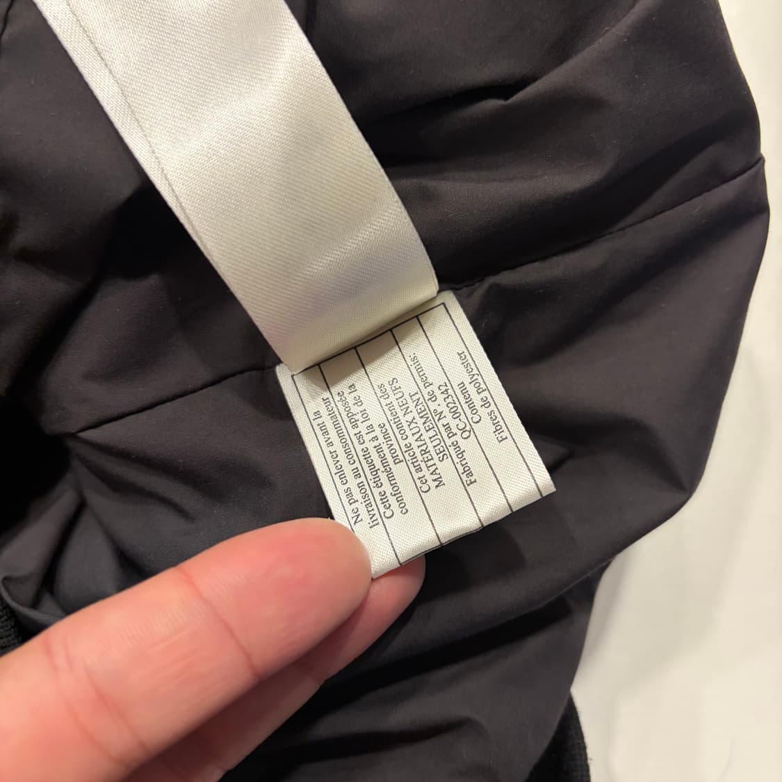 [M] 21s 파타고니아 ZEMER 패딩 봄버 자켓 블랙 C10 상품이미지9