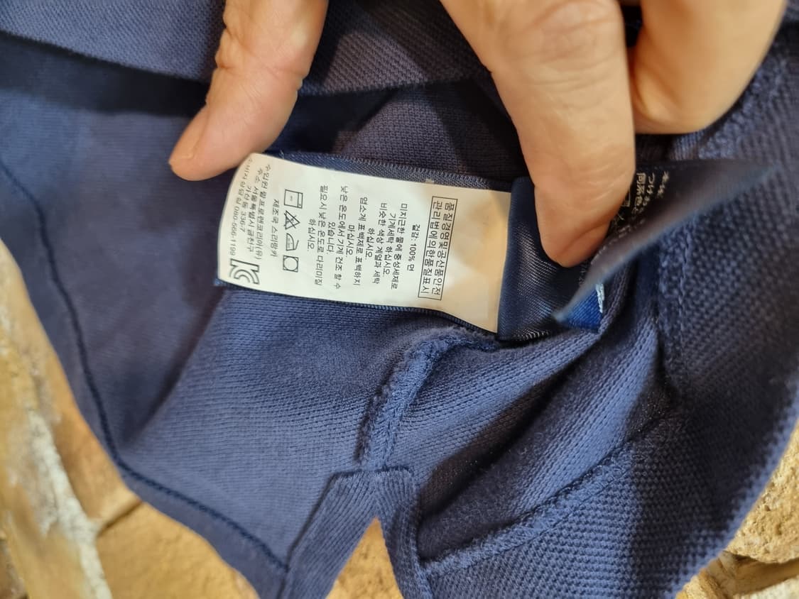 랄프로렌의 네이비 색상 스키니핏 카라티 상품이미지4