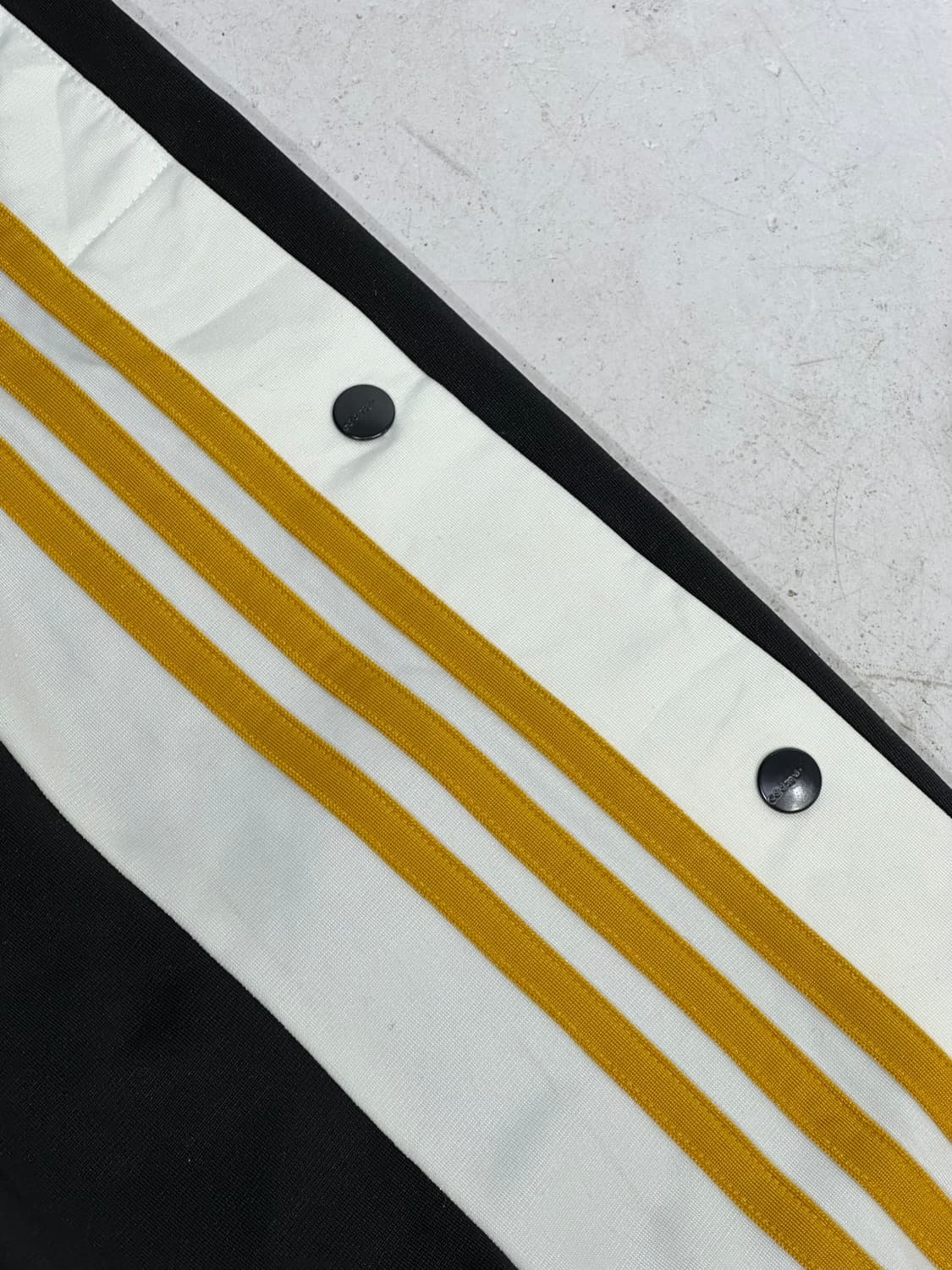 아다다스 블랙 사이드 버튼 스냅 단추 와이드 트레이닝 팬츠 추리닝 바지  상품이미지6