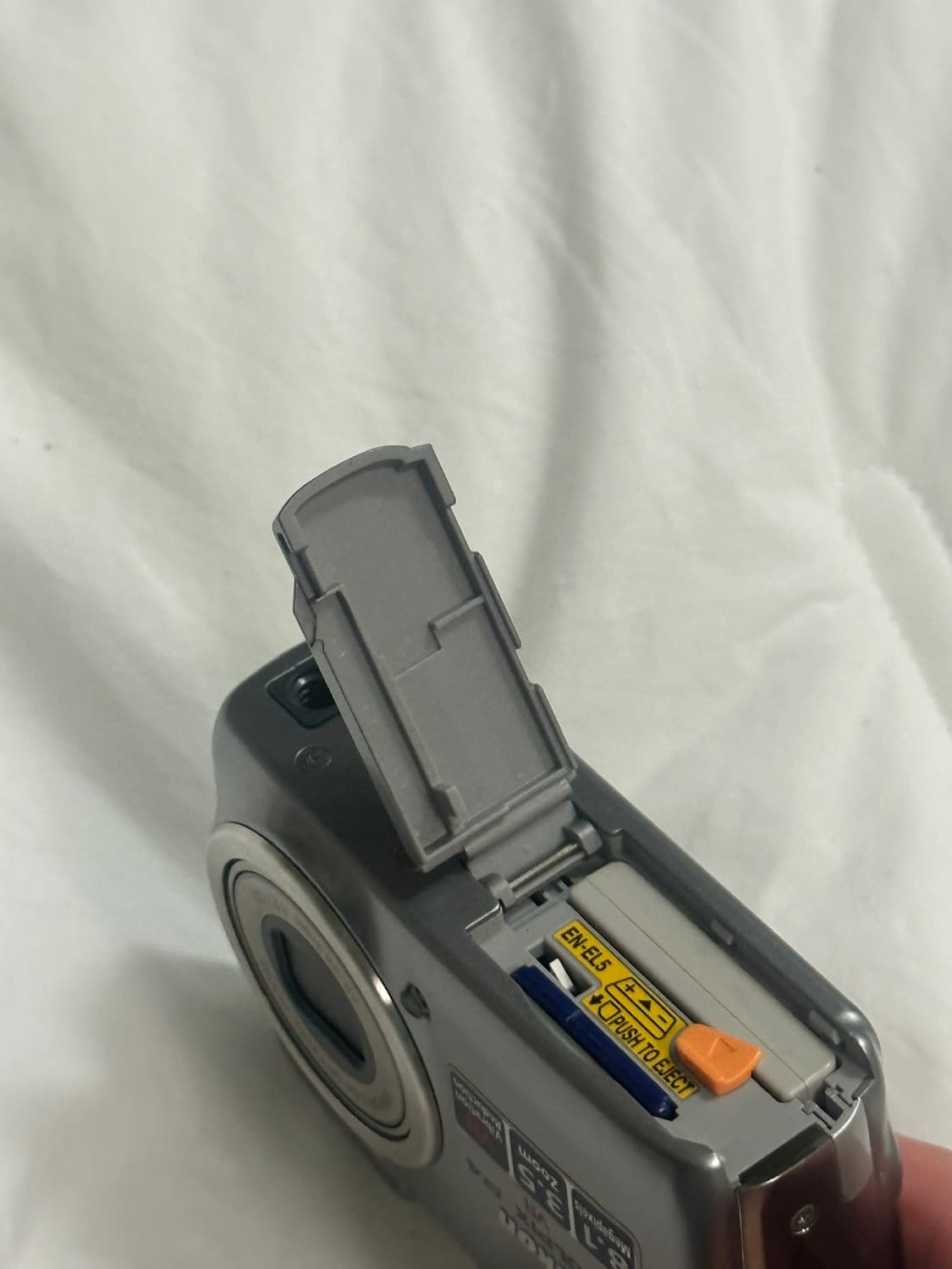 [희귀S급/전용구매창] 니콘 P4 NIKON P4 디지털카메라 상품이미지6