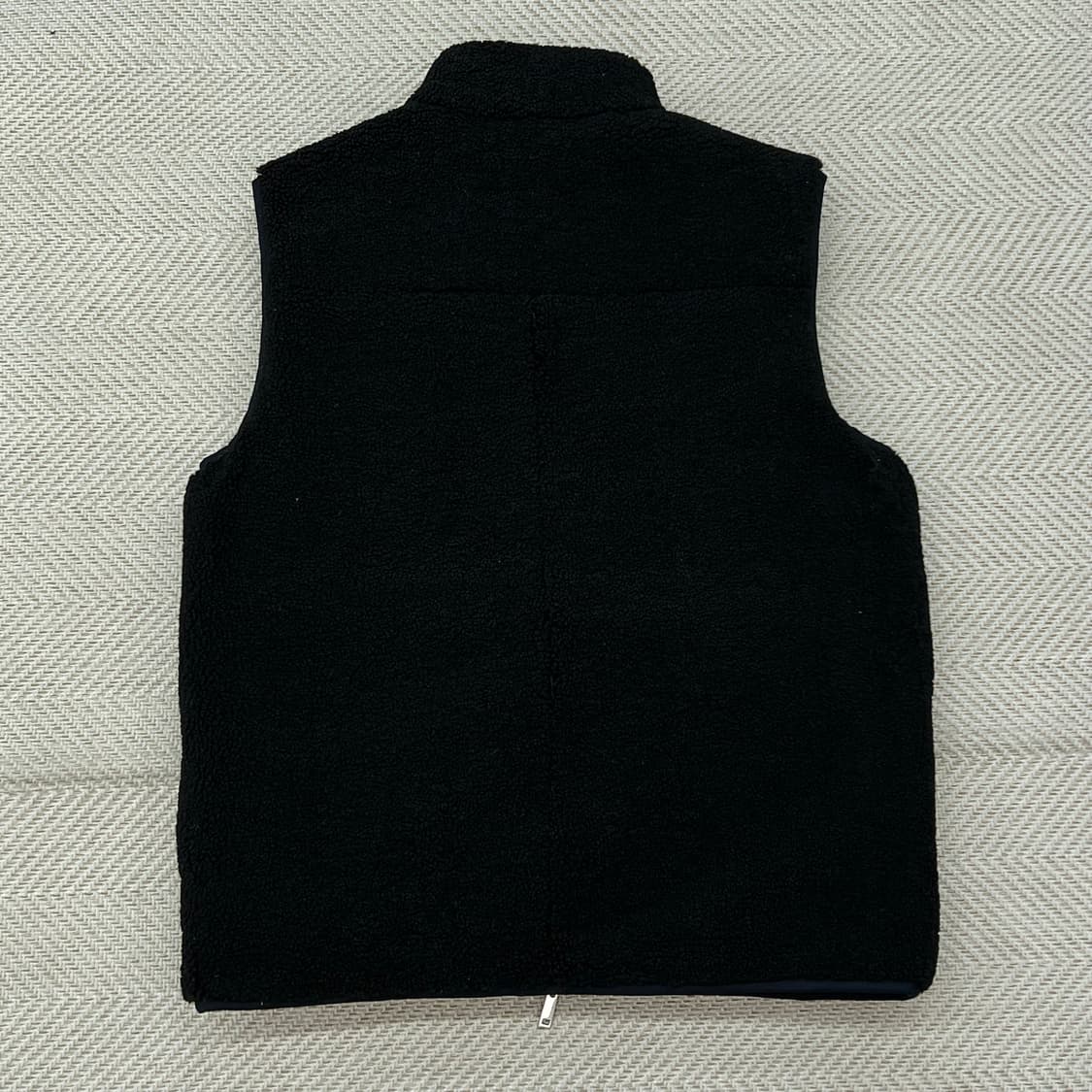 띠어리 리버시블 패딩베스트 r3025 상품이미지4