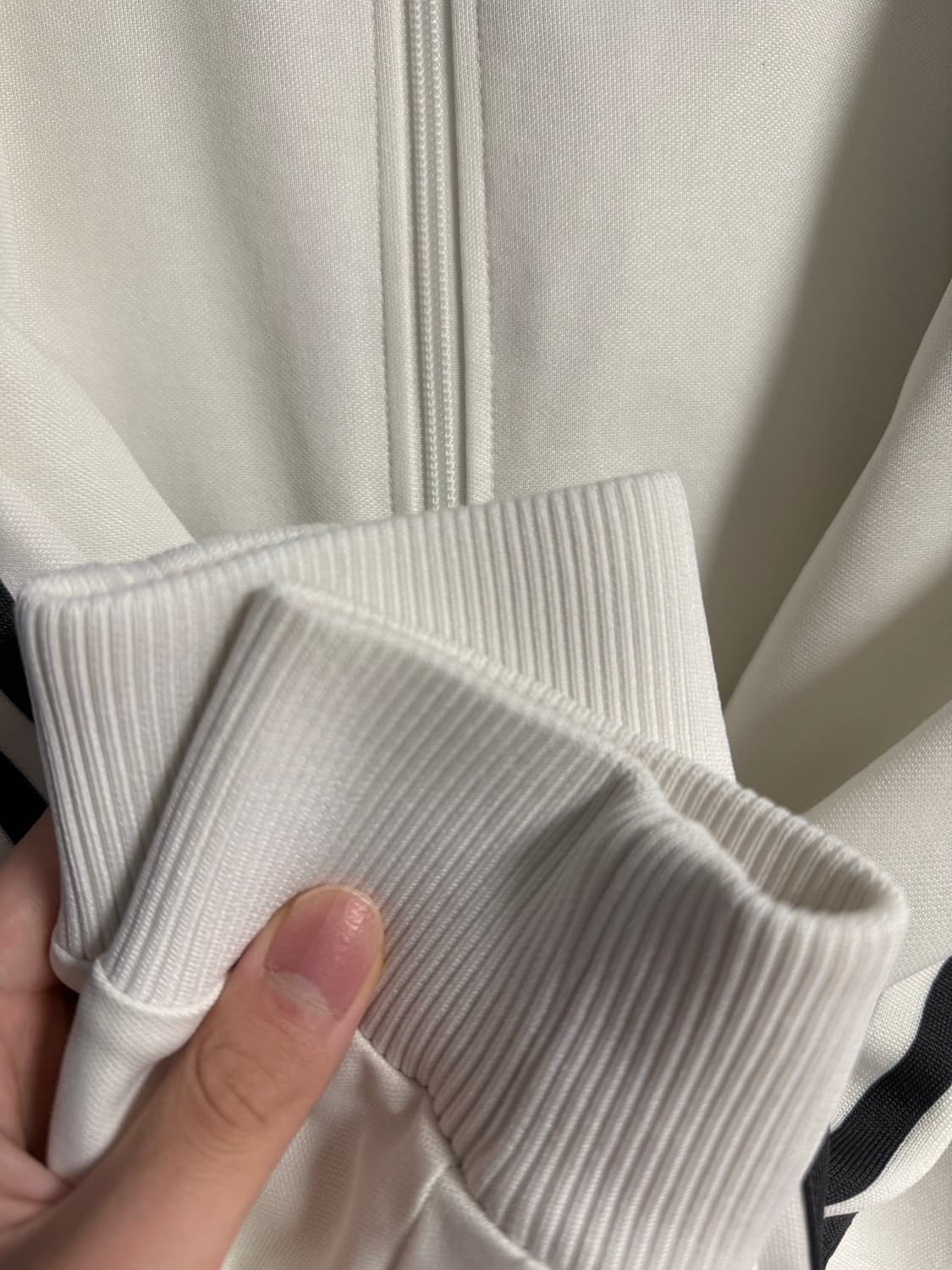 아디다스 독일 베켄바우어 트랙 탑 오프 화이트 상품이미지3