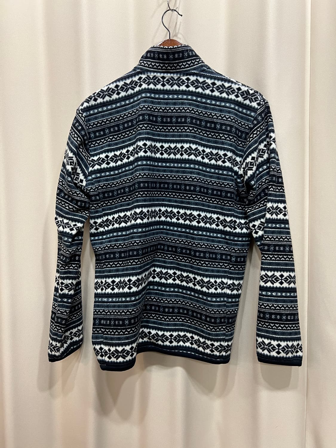 유니클로 에스닉 네이비 후리스 상품이미지5