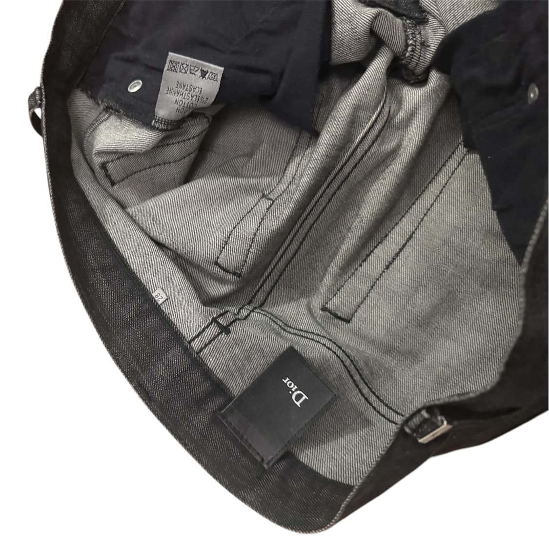 AW10 디올옴므 블랙리퍼 제이크진 상품이미지5