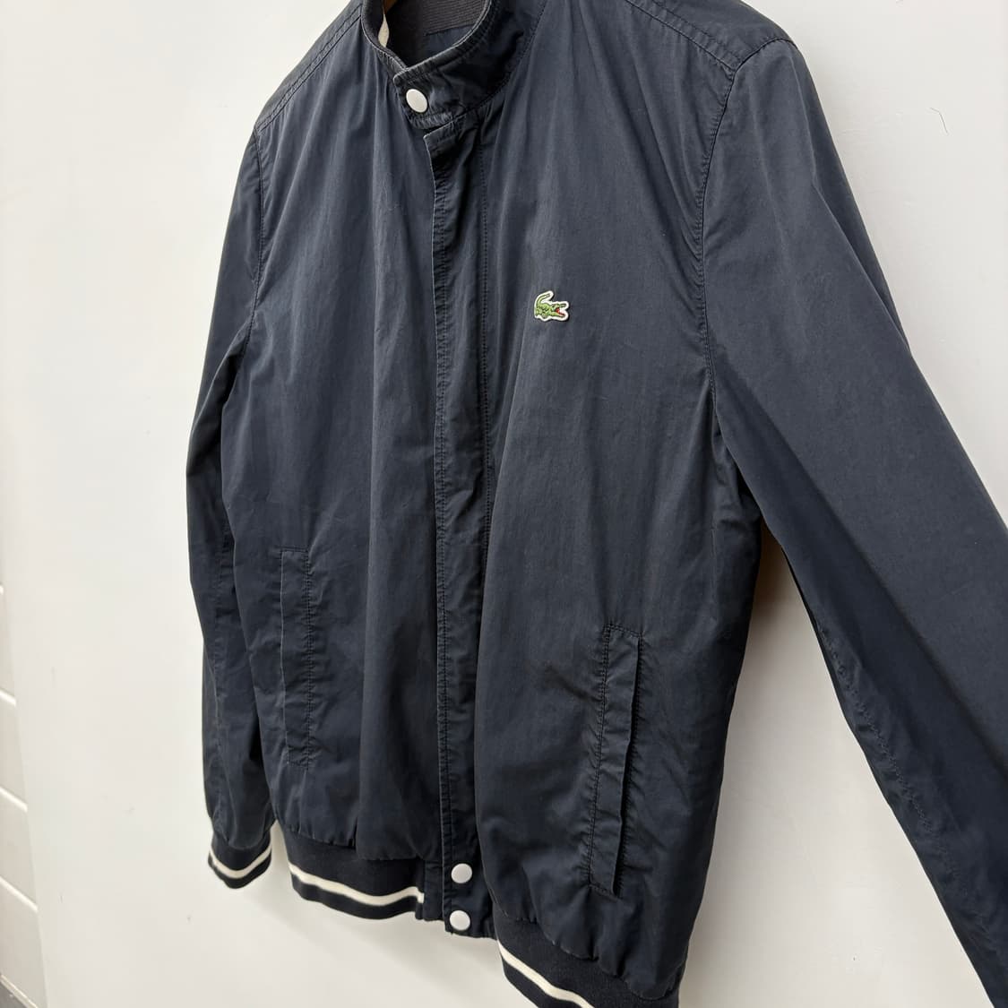 라코스테 블랙 봄버 자켓 공용 M 상품이미지3