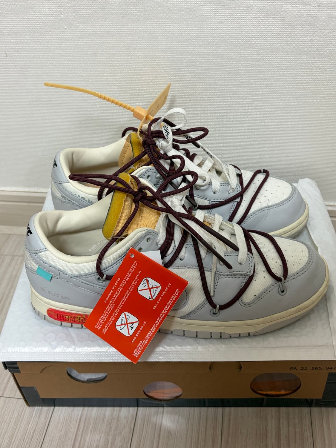 [265] 나이키 x 오프화이트 덩크 로우 더 50 - 로트 46 상품이미지4