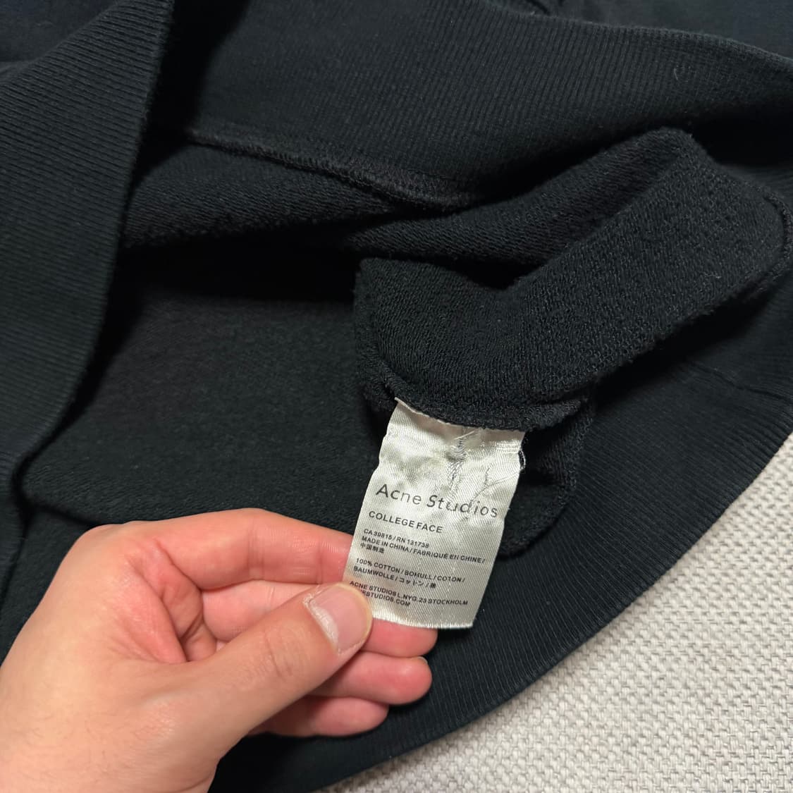 아크네 스튜디오 프린팅 맨투맨 상품이미지3