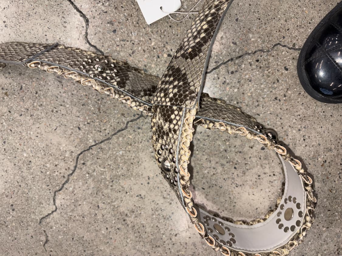 뱀피 파이톤 스네이크 스터드 가죽 벨트 상품이미지2