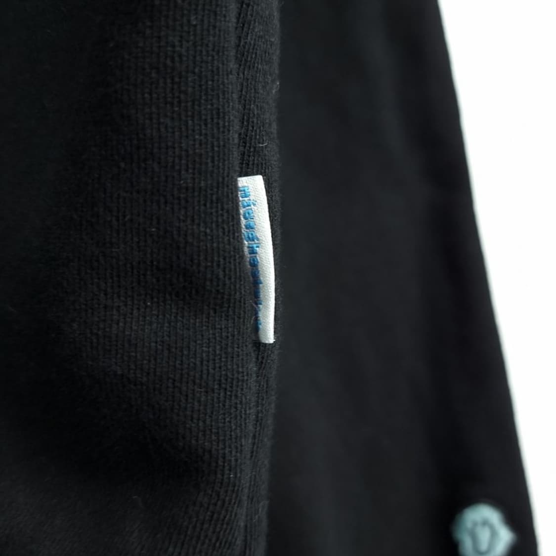 [나이스고스트클럽] 그래픽 프린팅 오버핏 후드티 블랙 M19331 상품이미지8