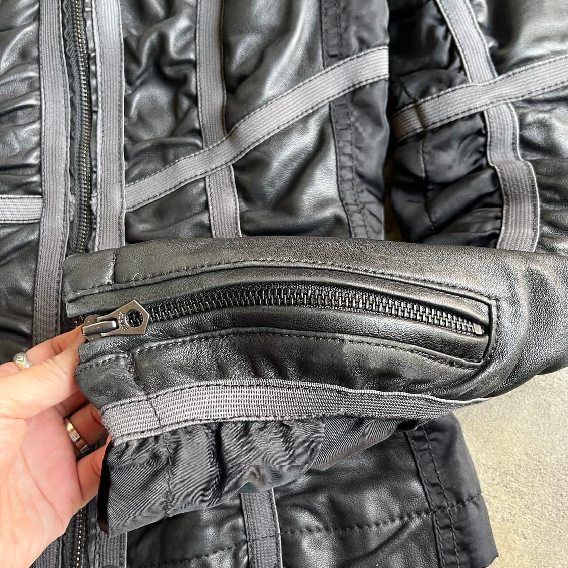 아비렉스 양가죽 셔링 슬림핏 자켓 상품이미지5