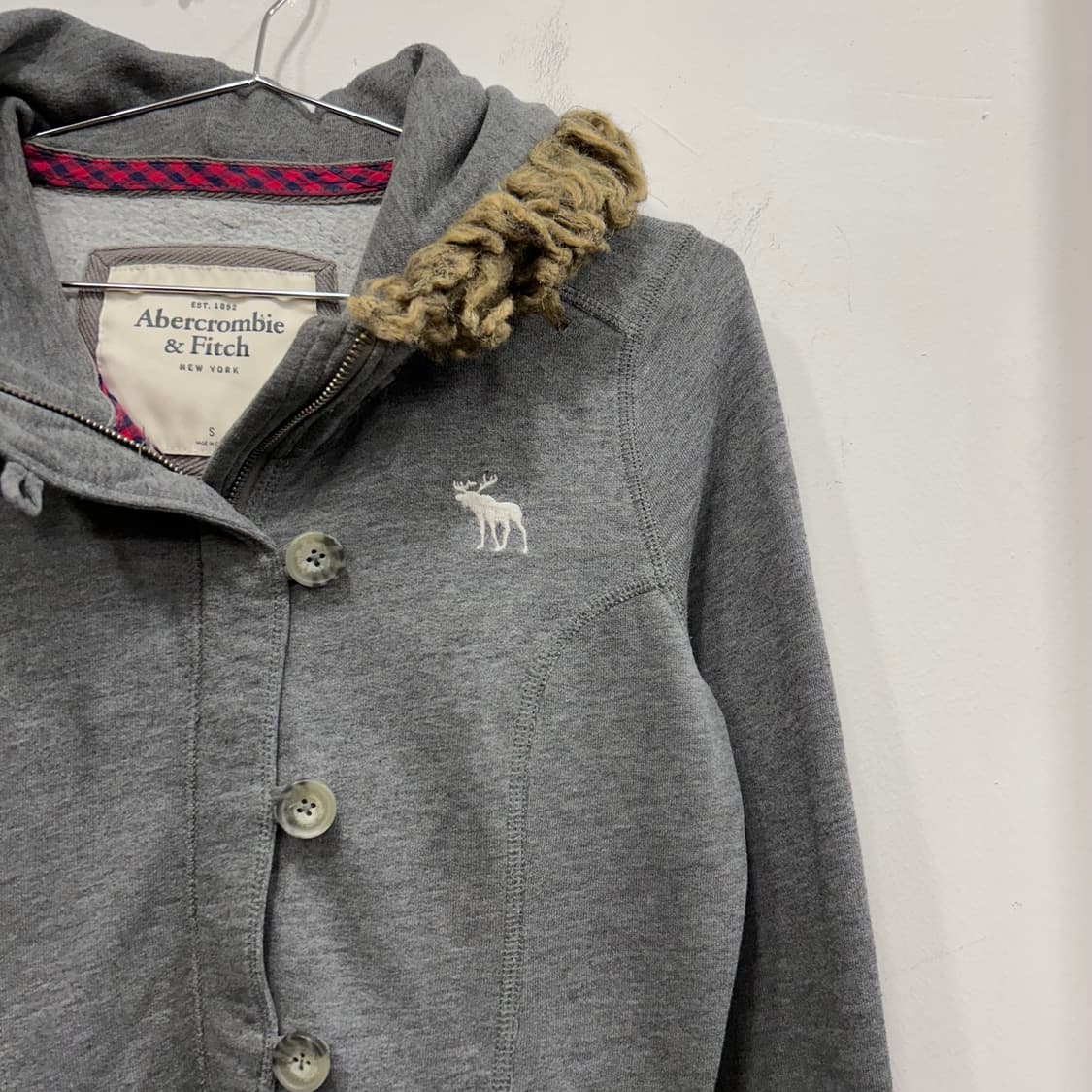 아베크롬비 앤 피치 울프죠 코튼 크롭 후드집업 상품이미지1