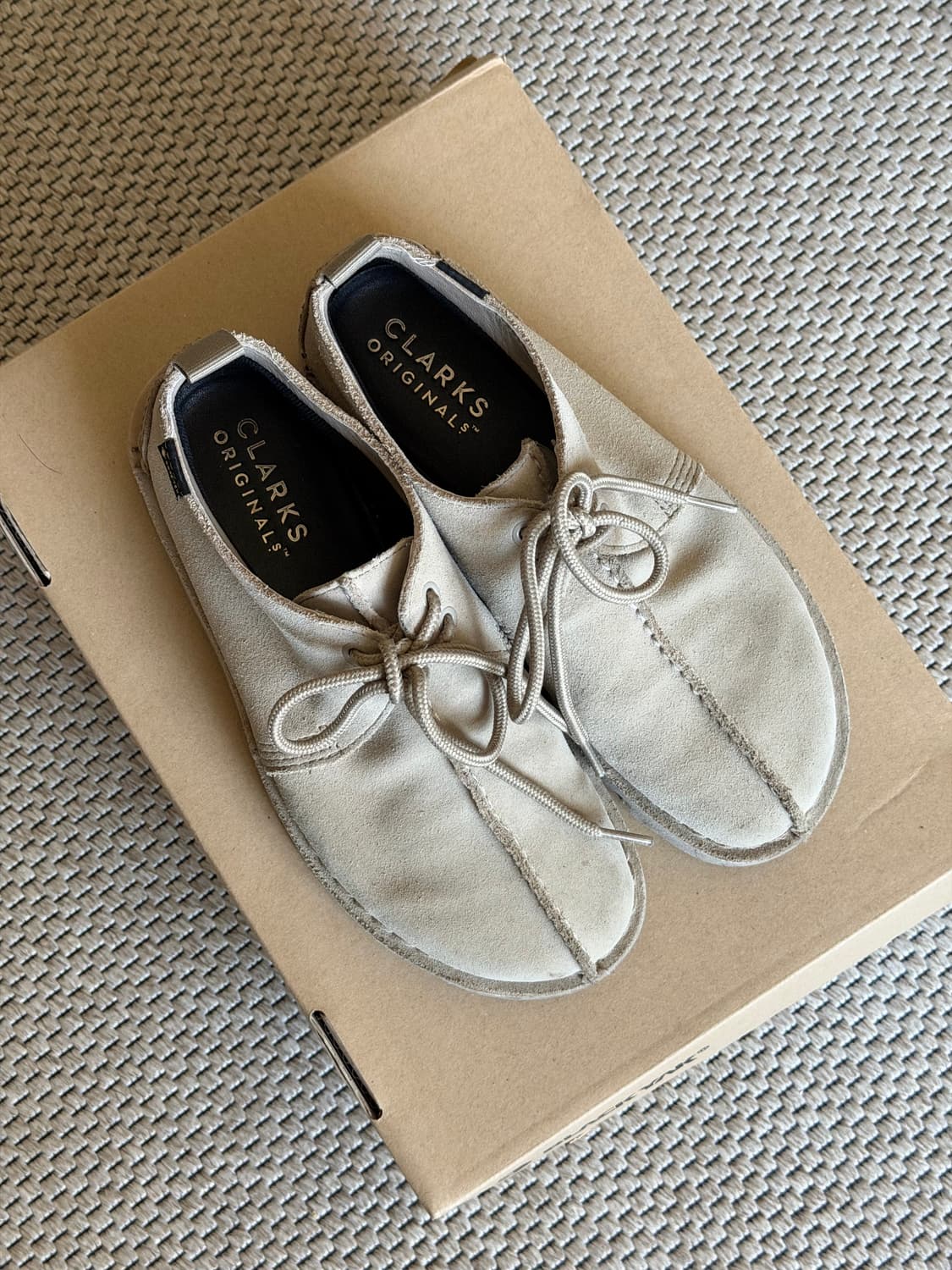 클락스 데저트트랙 고어택스 상품이미지1