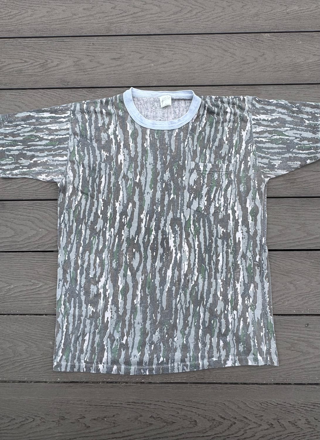 70s? 80s? Real tree camo pocket tee 상품이미지1