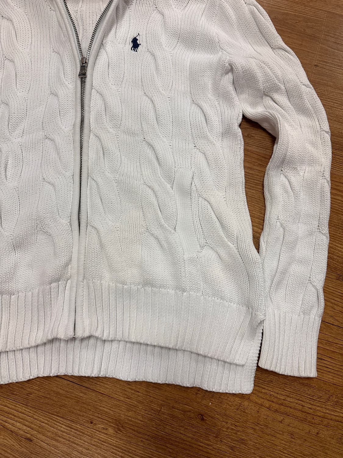 (S)폴로 케이블 니트 집업 화이트 상품이미지4