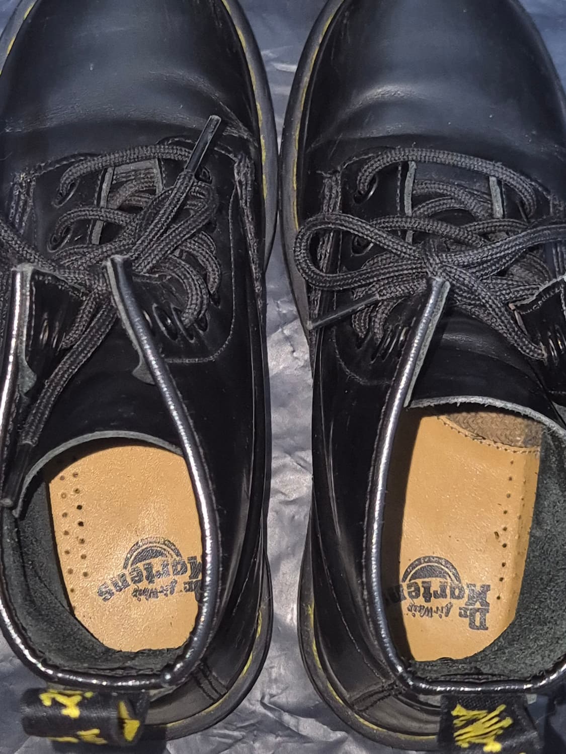 닥터마틴 1460 8홀 블랙 235 상품이미지4