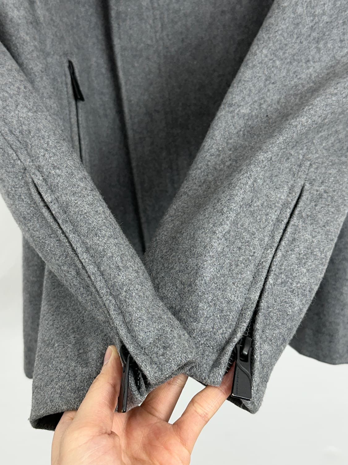 Asymmetric Zip Hooded Jacket 상품이미지3