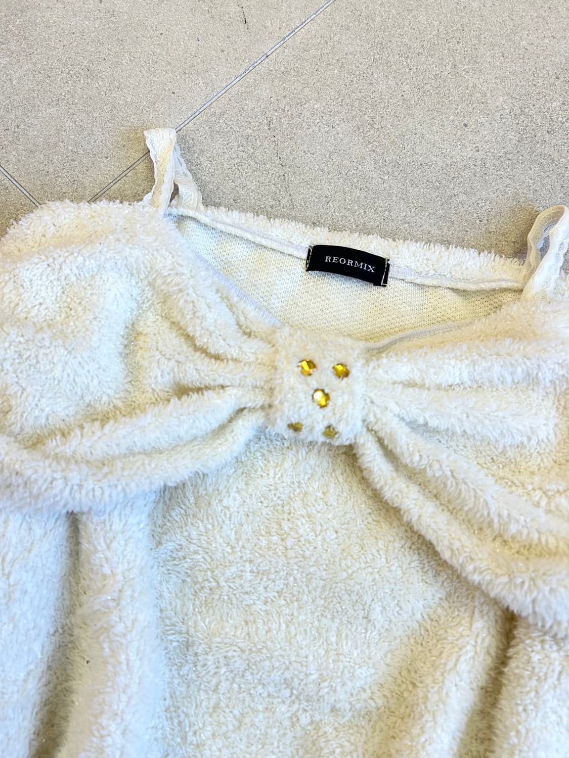 리본 오프숄더 니트 롱슬리브 상품이미지2