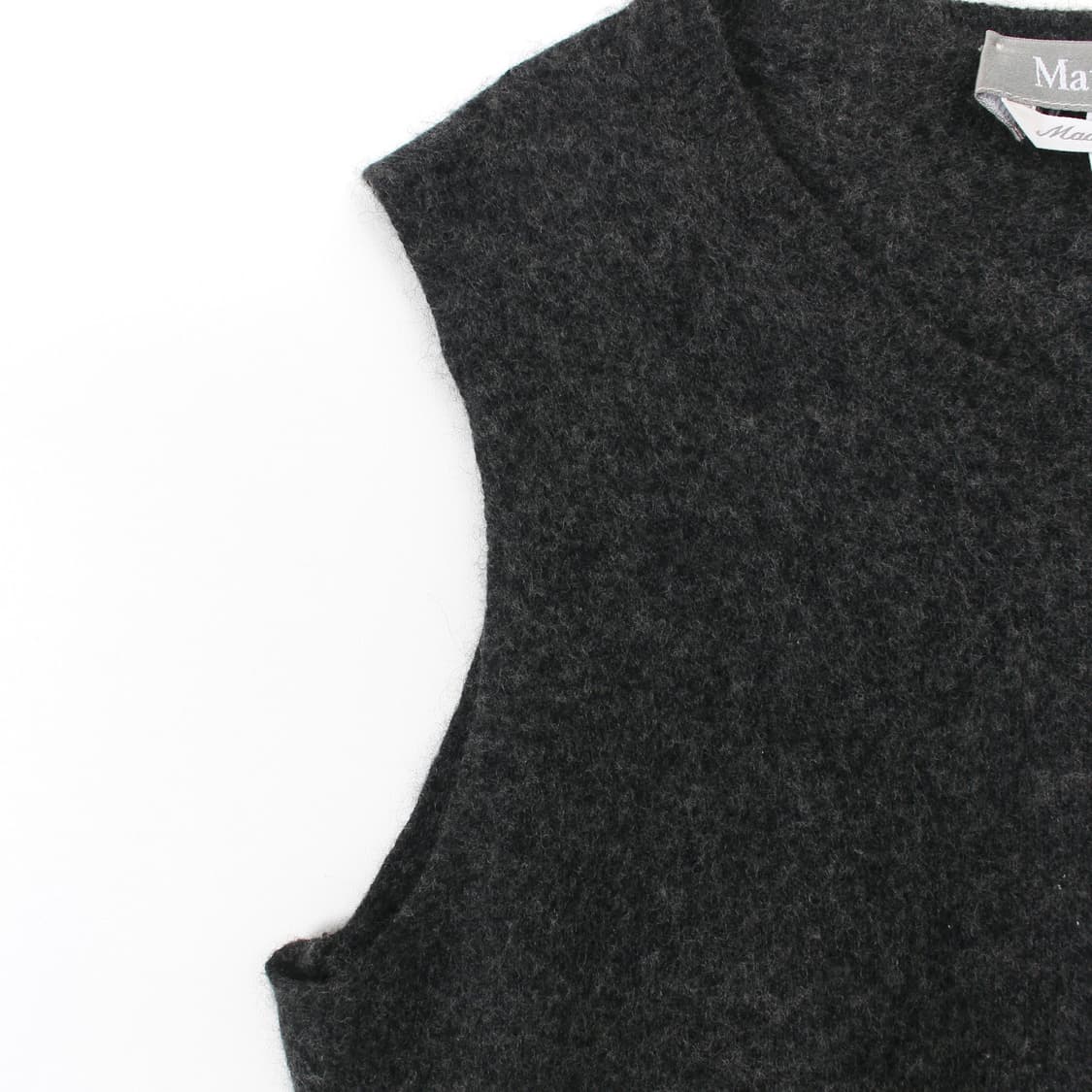 막스마라 MaxMara 그레이 라운드 넥 니트 베스트 상품이미지3