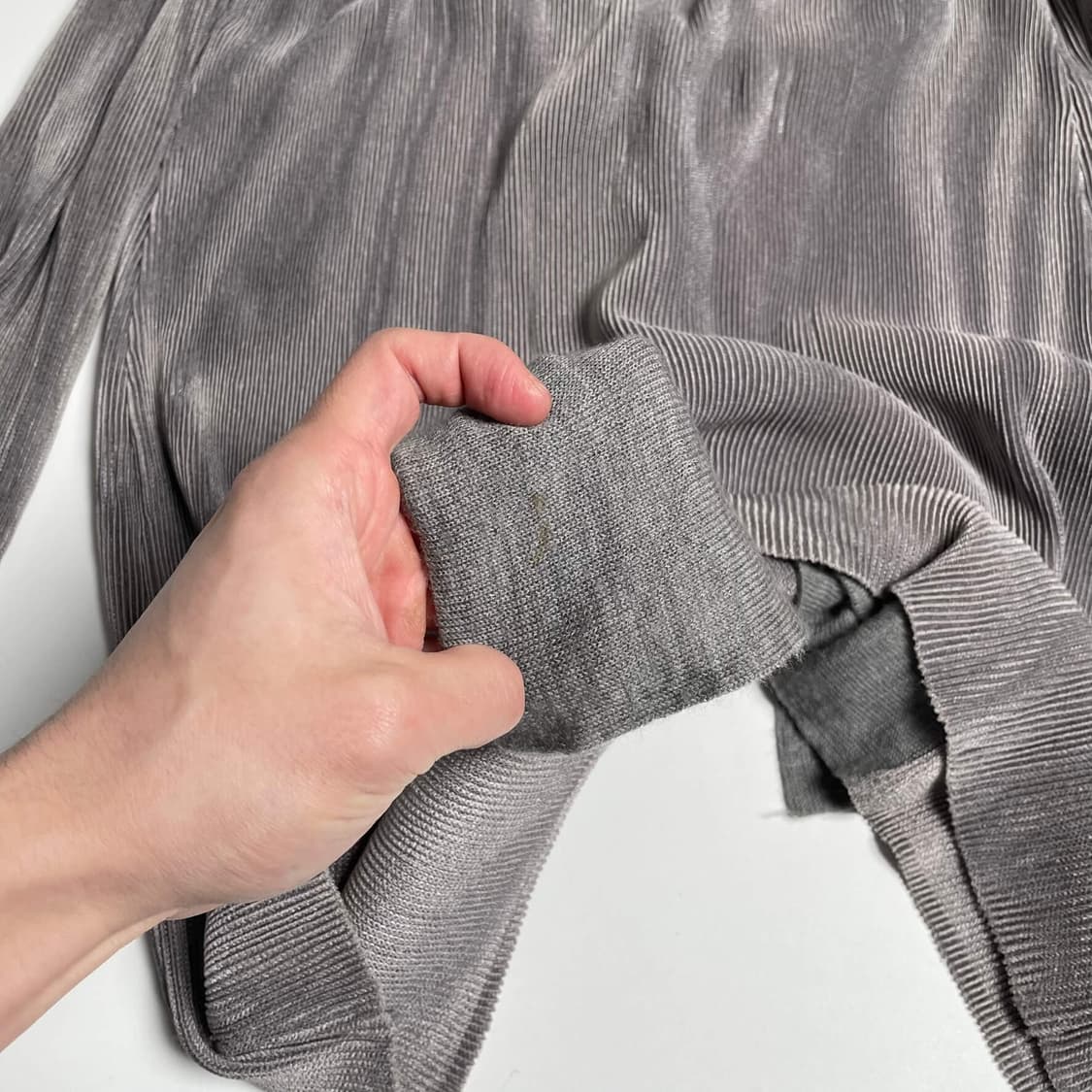 11ss 이세이미야케 플리츠 가디건 상품이미지9