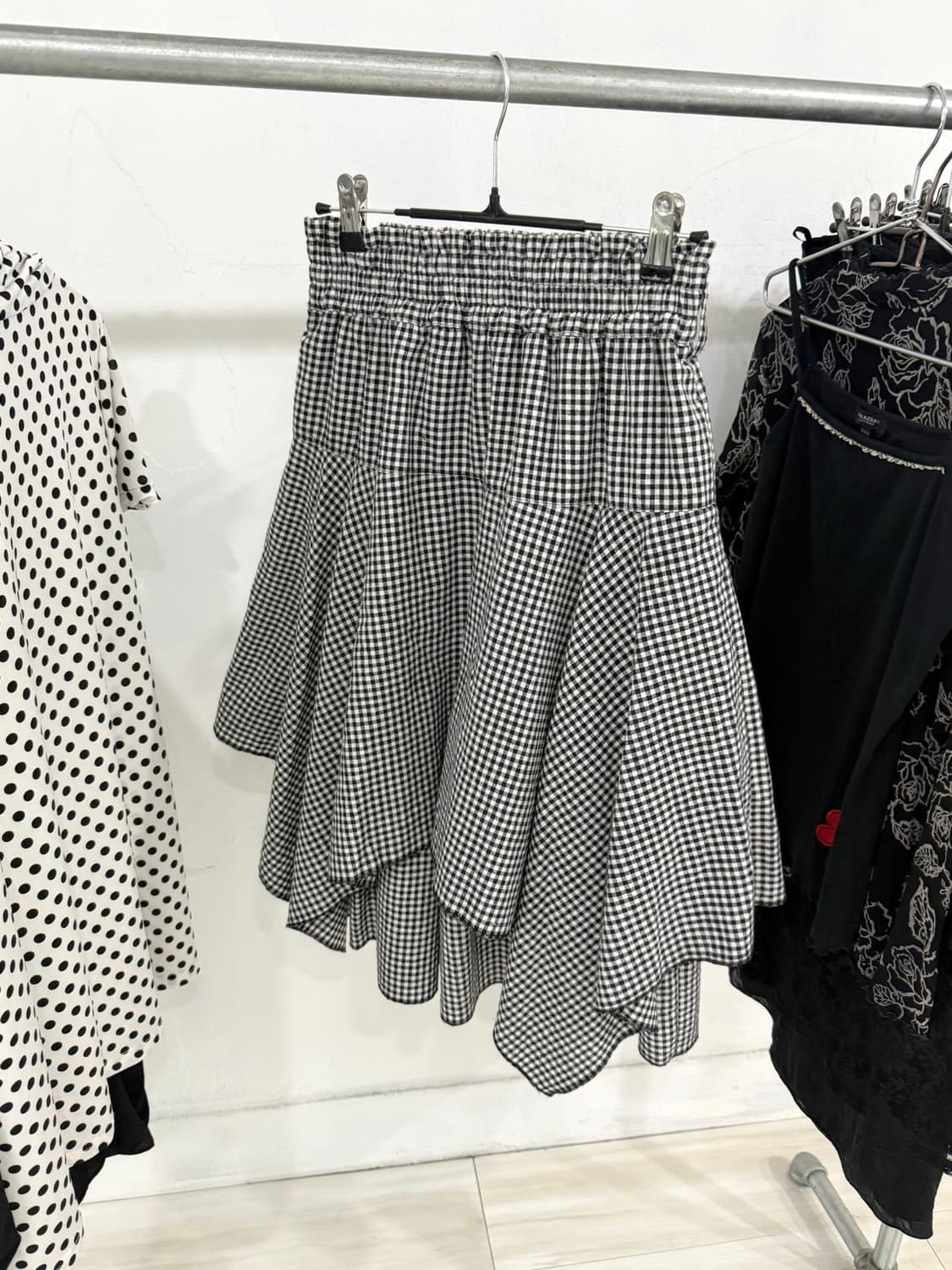  Check Layered Asymmetrical Midi Skirt 상품이미지1