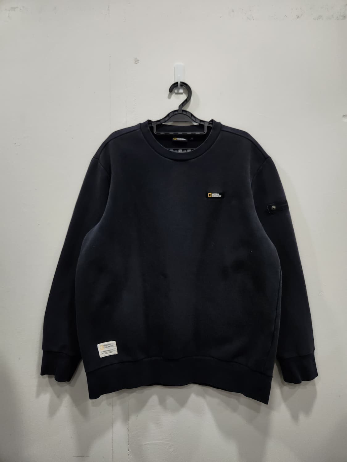 내셔널지오그래픽 검정색 맨투맨 티셔츠 XL 105 상품이미지1