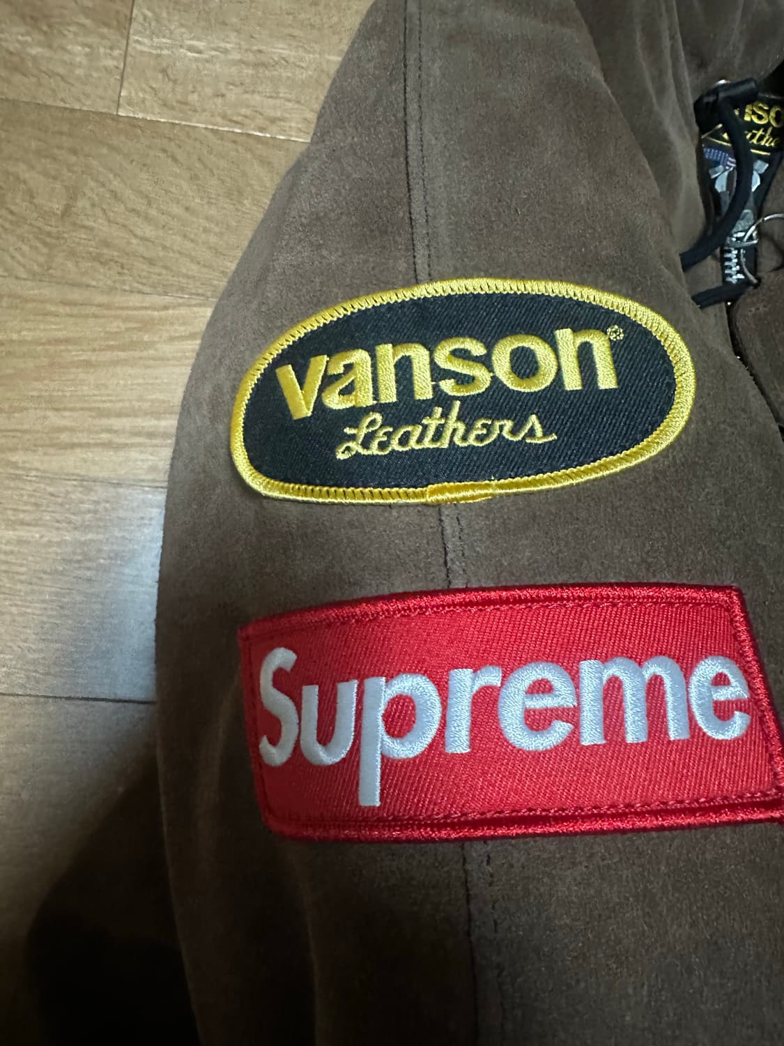 슈프림 x 밴슨 레더 후드 워크 자켓 스웨이드 - 24FW 상품이미지2