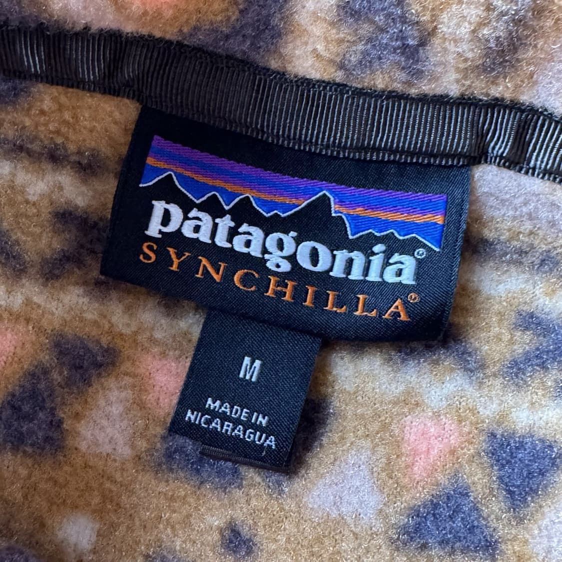 21FW 파타고니아 신칠라 스냅-T 아즈텍 패턴 상품이미지2