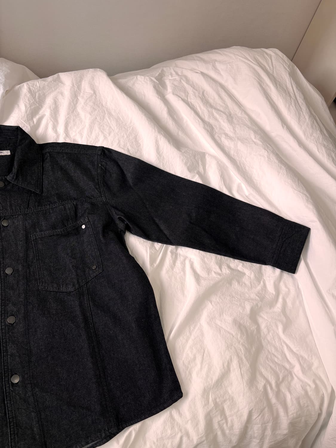 셔츠처럼, 자켓처럼. 8seconds 블랙 데님 아우터 L 상품이미지5