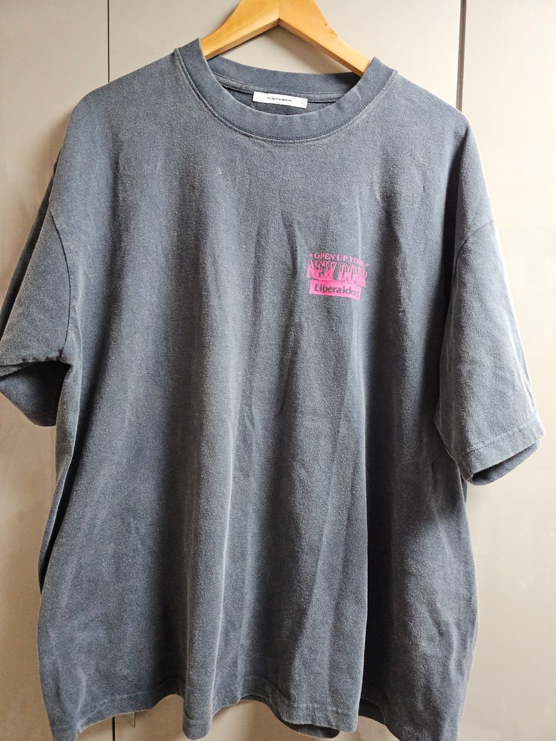 리버레이더스 NEW DOOR TEE 차콜 xl 상품이미지1