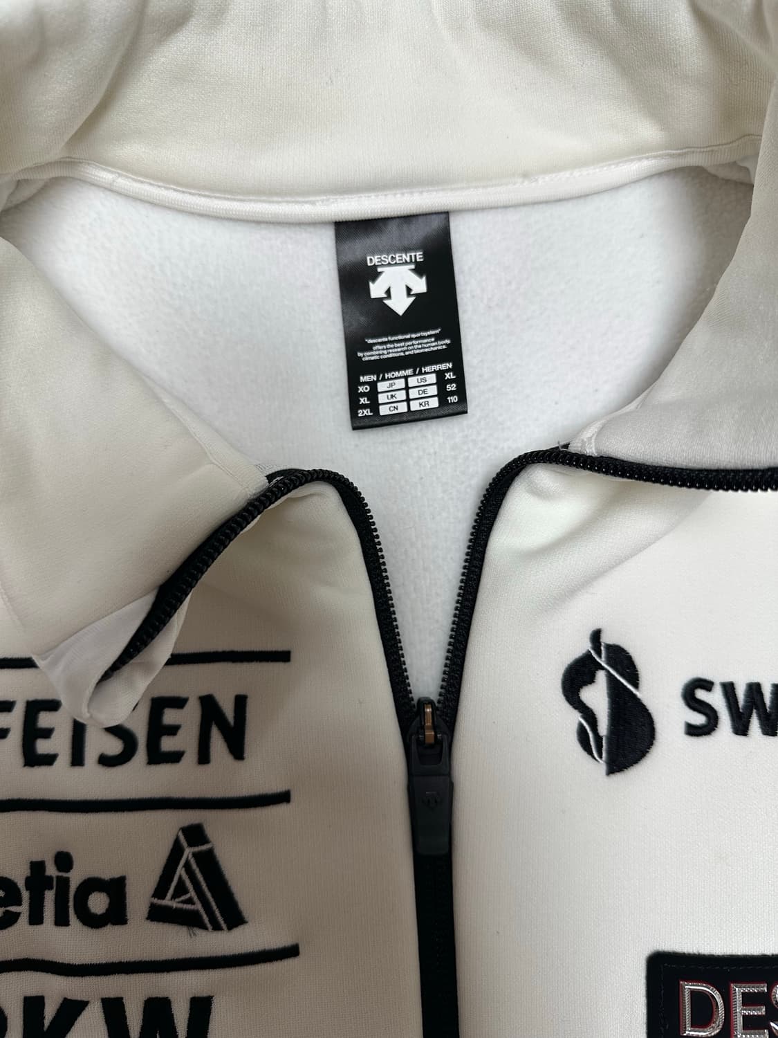 데상트 스위스 후리스 집업 XL 상품이미지4