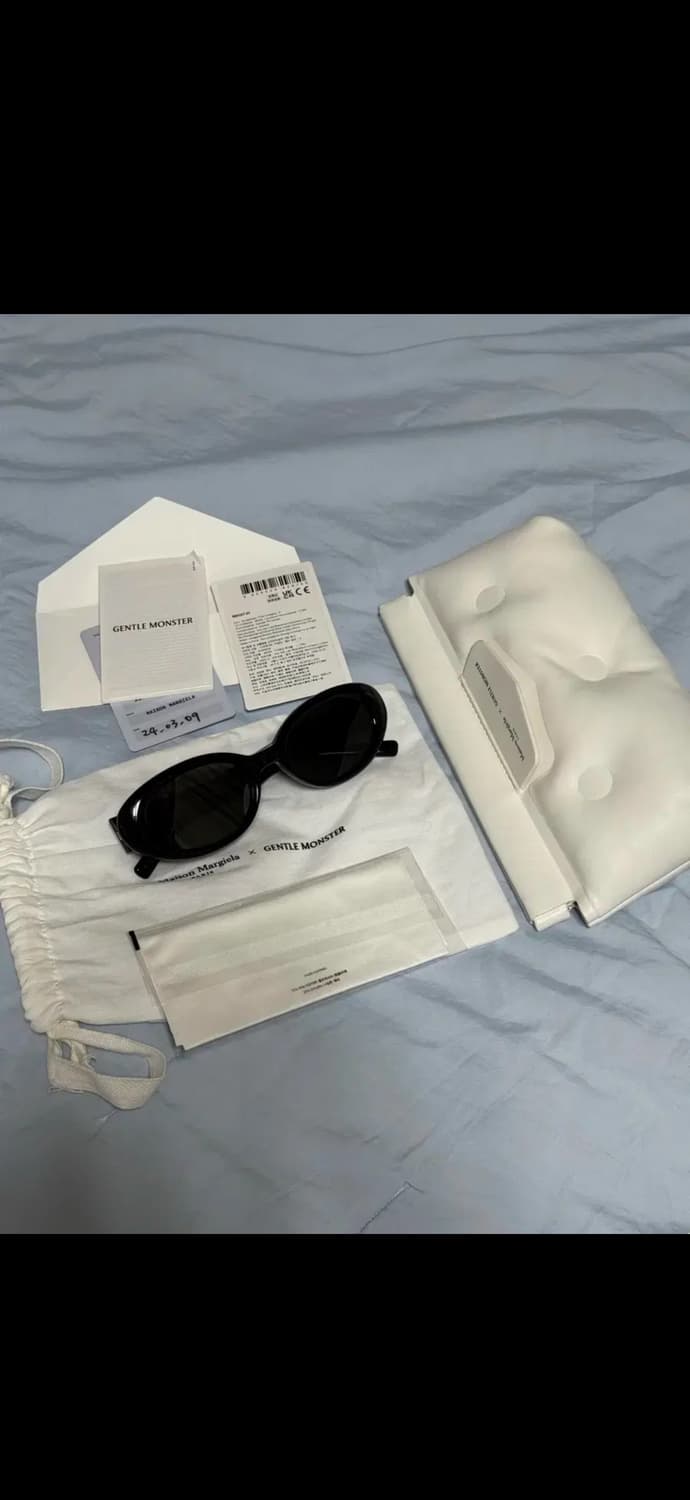 젠틀몬스터 X 메종 마르지엘라 MM107 선글라스 (레더X) 상품이미지1