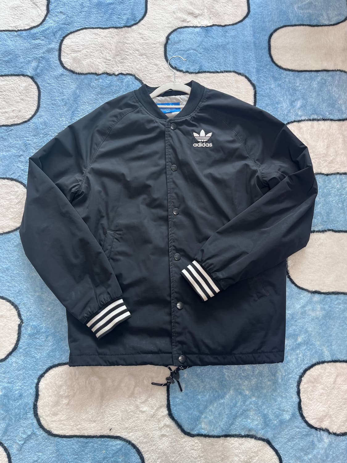 아디다스 블랙 트레포일 코치 자켓 상품이미지3