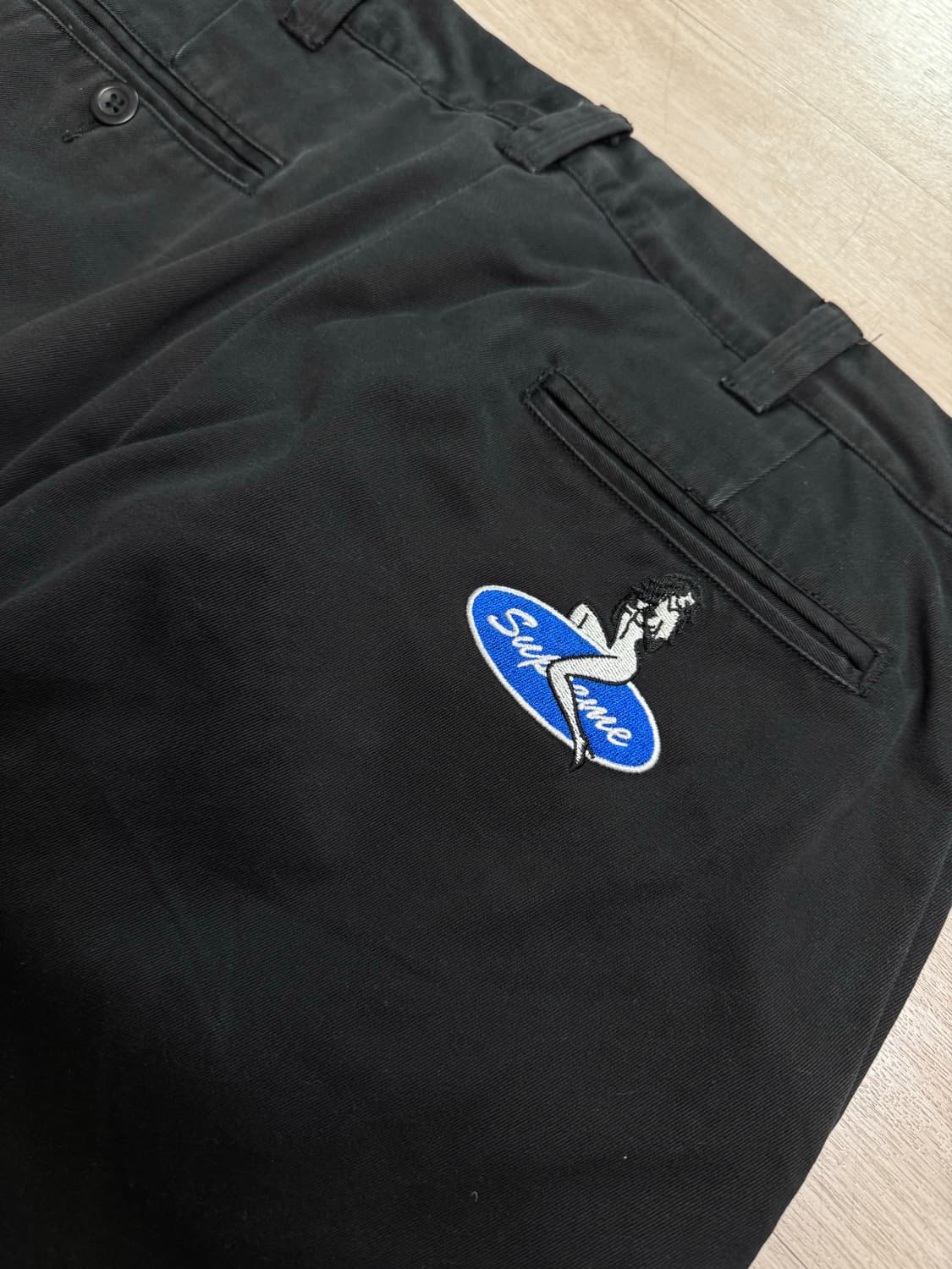 슈프림 핀업 걸 치노 팬츠 블랙 32 상품이미지4