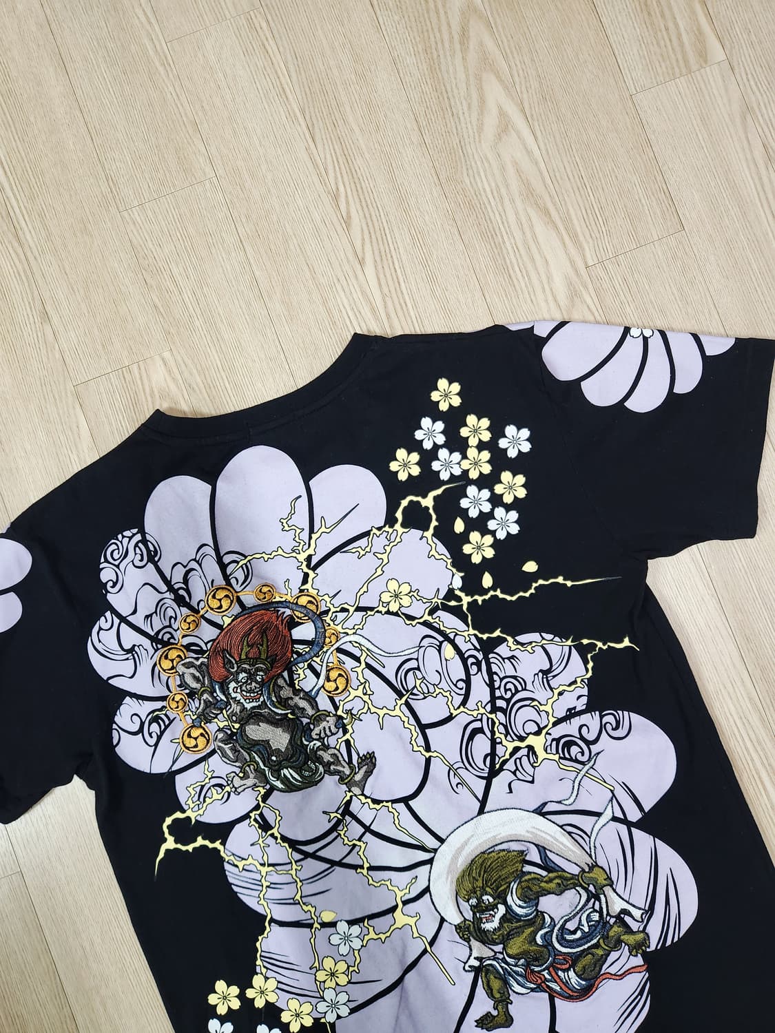 FUGUTAITEN 블랙 오리엔탈 프린트 티셔츠 상품이미지6